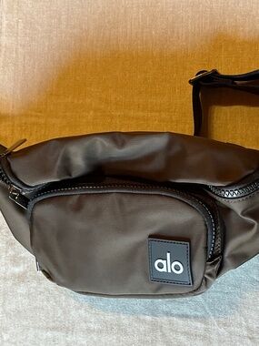 All Yoga Explorer Fanny Pack